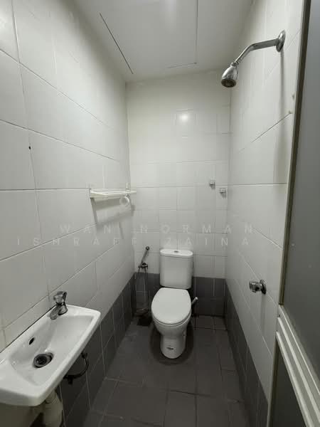 Kondominium untuk Disewa di Saville @ The Park - Wan Norman Ishraff Zainal Abidin - Bathroom - PropertyGuru.com.my