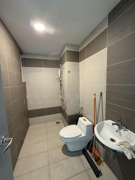 Kondominium untuk Disewa di Saville @ The Park - Wan Norman Ishraff Zainal Abidin - Bathroom - PropertyGuru.com.my