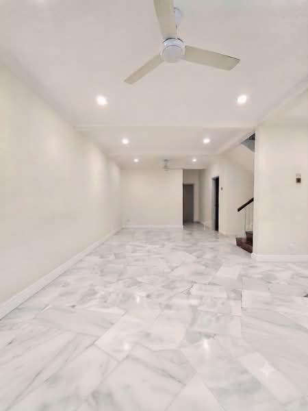 Rumah Teres 2-Tingkat untuk Disewa di Bandar Baru Sri Petaling (Sri Petaling) - Flora T - Living Room - PropertyGuru.com.my