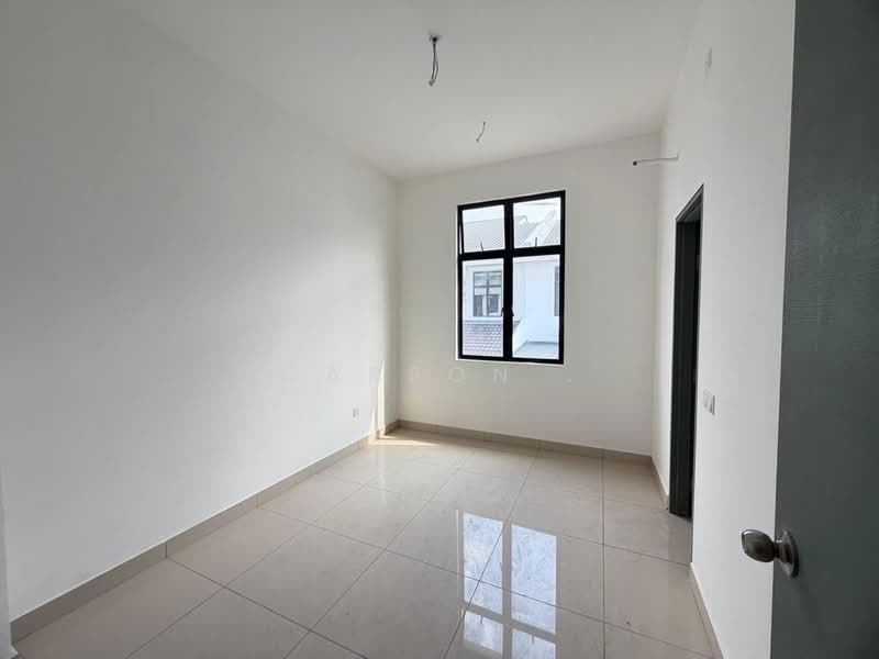 Rumah Teres 2-Tingkat untuk Dijual di Bandar Baru Permas Jaya (Permas Jaya) - Carson . - Interior - PropertyGuru.com.my