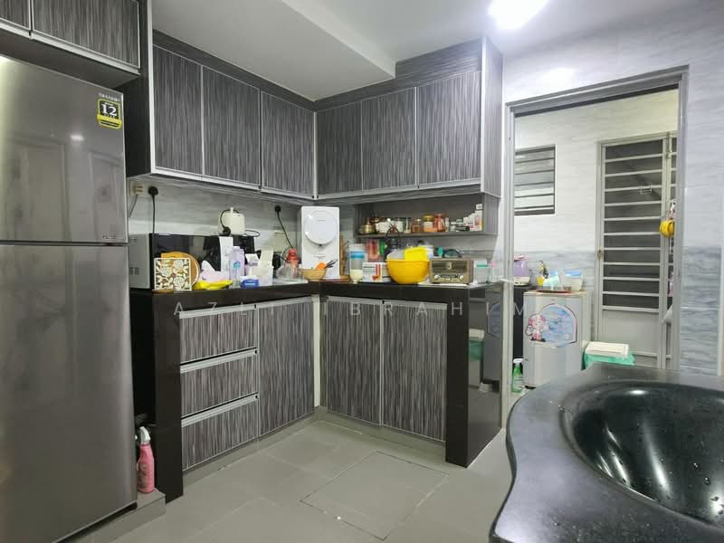 Rumah Teres 2-Tingkat untuk Dijual di Taman Dagang Jaya (Ampang) - Azli Ibrahim - Kitchen - PropertyGuru.com.my