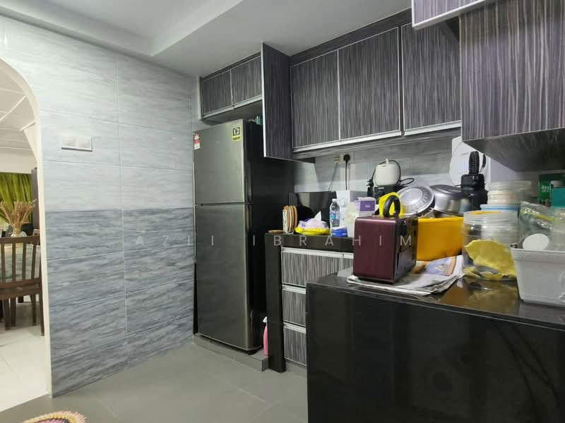 Rumah Teres 2-Tingkat untuk Dijual di Taman Dagang Jaya (Ampang) - Azli Ibrahim - Kitchen - PropertyGuru.com.my
