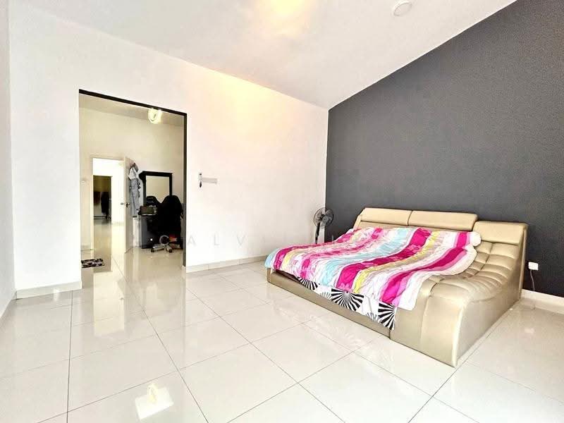 2-storey Terraced House for Sale in Mutiara Rini (Skudai) - Calvin Lee - PropertyGuru.com.my
