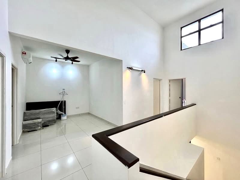 2-storey Terraced House for Sale in Mutiara Rini (Skudai) - Calvin Lee - PropertyGuru.com.my