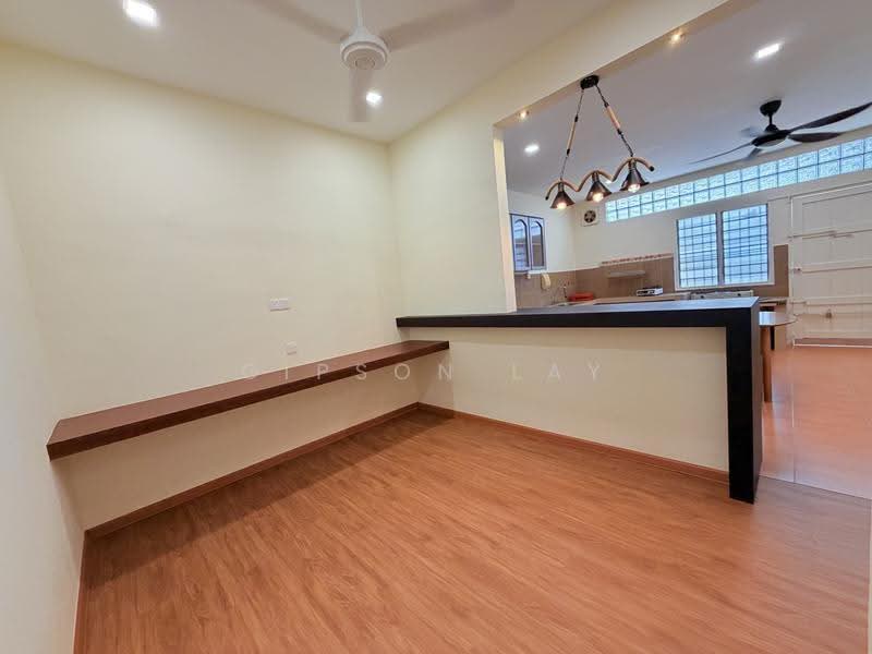 Rumah Teres 2-Tingkat untuk Dijual di Taman Kluang Barat (Kluang) - Gipson Lay - Interior - PropertyGuru.com.my