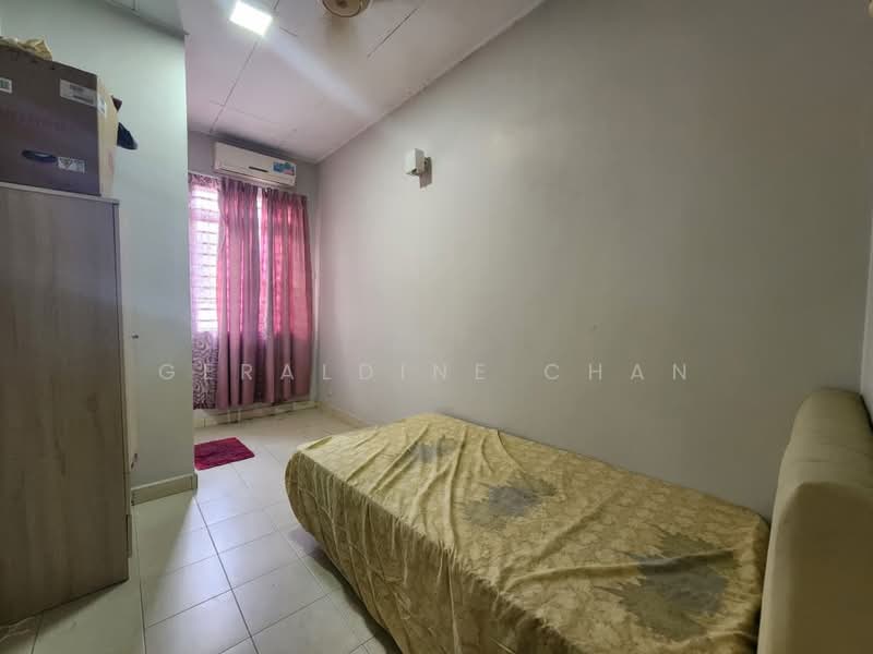 2-storey Terraced House for Rent in Bandar Bukit Puchong (Puchong) - Geraldine Chan - Bedroom - PropertyGuru.com.my