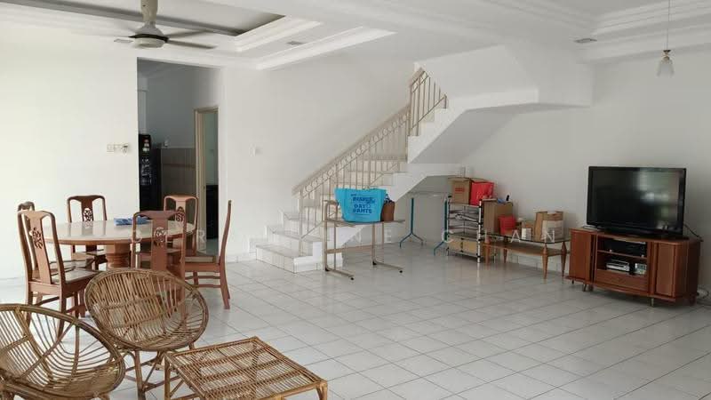Rumah Teres 2-Tingkat untuk Disewa di Bandar Bukit Puchong (Puchong) - Geraldine Chan - Living Room - PropertyGuru.com.my