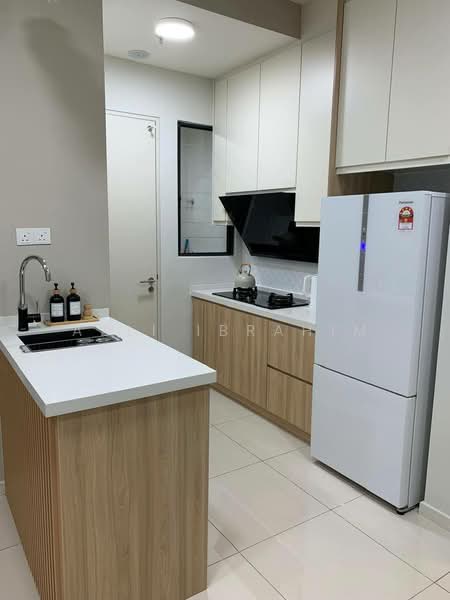 Kediaman Servis untuk Dijual di Sunway Avila Residences - Azli Ibrahim - Kitchen - PropertyGuru.com.my