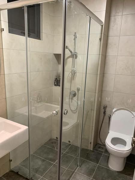 Kediaman Servis untuk Dijual di Sunway Avila Residences - Azli Ibrahim - Bathroom - PropertyGuru.com.my