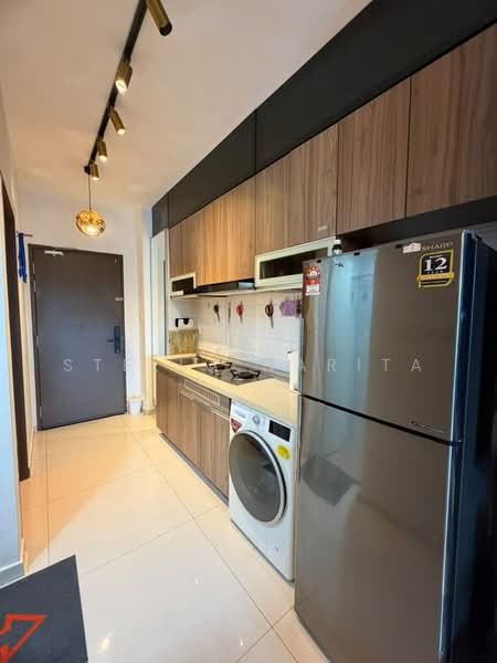 Service Residence for Rent at Country Garden Central Park - Stella Narita - Kitchen - PropertyGuru.com.my