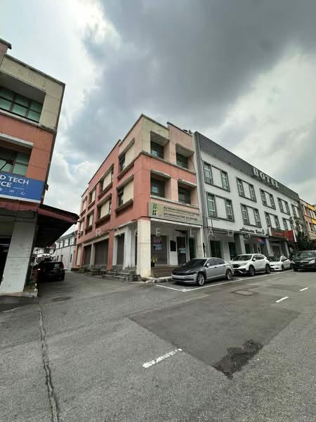Shop / Office untuk Disewa di Taman Desa Cemerlang (Ulu Tiram) - Grace Lau - PropertyGuru.com.my