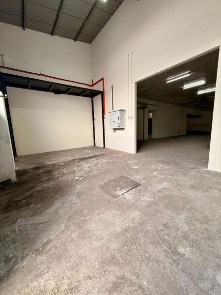 Cluster Factory for Rent in Taman Desa Jaya (Johor Bahru) - Carson . - Interior - PropertyGuru.com.my