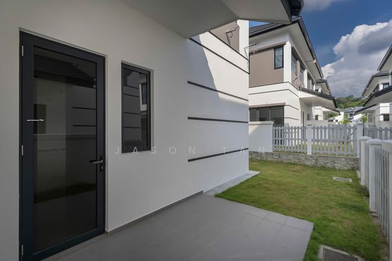 Semi-Detached House for Sale in Shah Alam (Selangor) - Jason Tan - Exterior - PropertyGuru.com.my