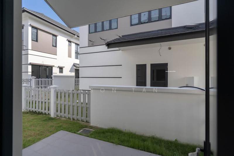 Semi-Detached House for Sale in Shah Alam (Selangor) - Jason Tan - Exterior - PropertyGuru.com.my