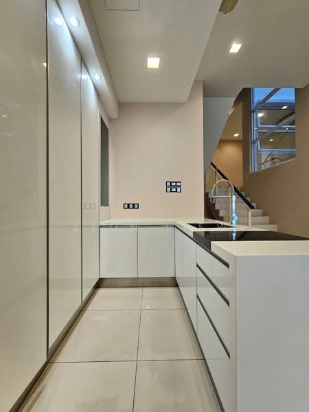 2.5-storey Terraced House for Rent in Desa Parkcity (Kuala Lumpur) - Leon Liew - Kitchen - PropertyGuru.com.my