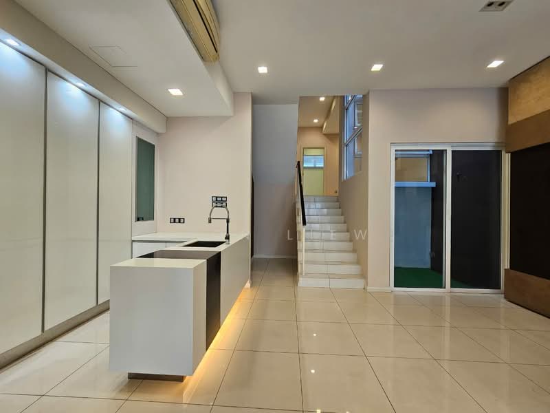 2.5-storey Terraced House for Rent in Desa Parkcity (Kuala Lumpur) - Leon Liew - Kitchen - PropertyGuru.com.my