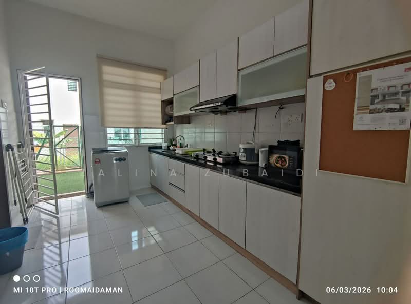 2-storey Terraced House for Sale in Saujana Utama (Puncak Alam) - Zalina Zubaidi - Kitchen - PropertyGuru.com.my