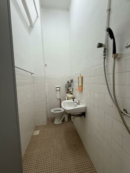 Rumah Teres 2-Tingkat untuk Dijual di Cheras (Kuala Lumpur) - Lilian Tan - Bathroom - PropertyGuru.com.my