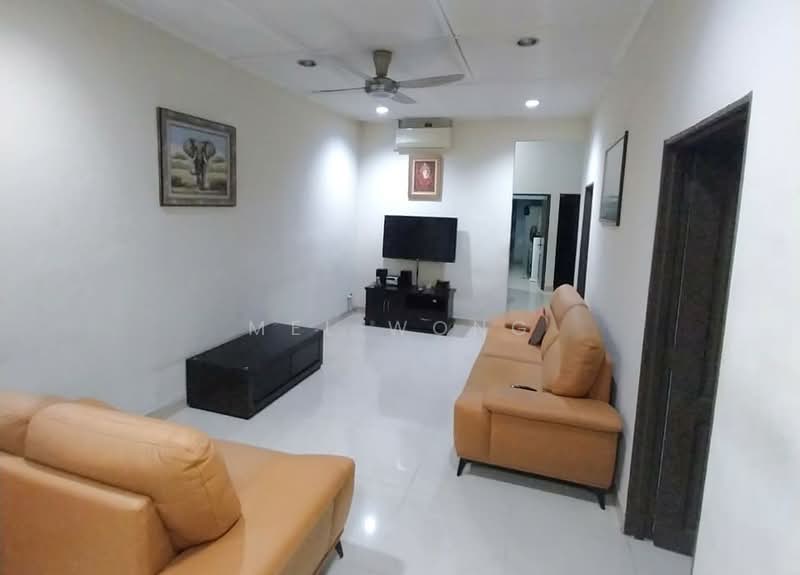 Rumah Teres 1-Tingkat untuk Dijual di SS5 (Petaling Jaya) - Mel Wong - Living Room - PropertyGuru.com.my