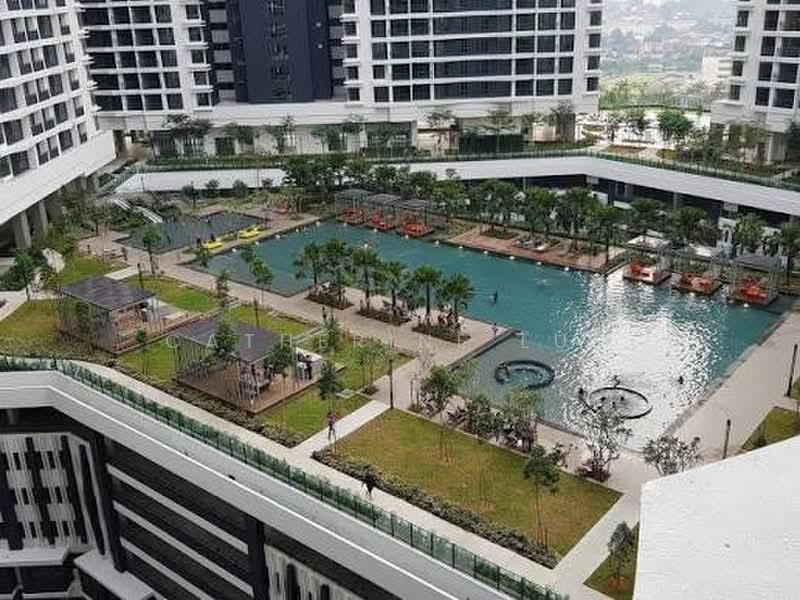 Kondominium untuk Dijual di Santubong Suites - Catherine Lum - Pool - PropertyGuru.com.my