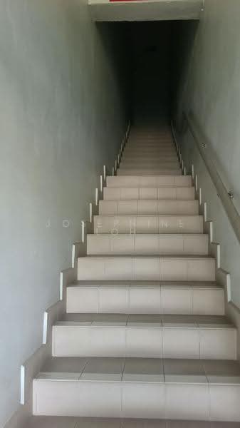 Factory for Sale in Taman Perindustrian Taming Jaya (Balakong) - Josephine Loh - Corridor - PropertyGuru.com.my