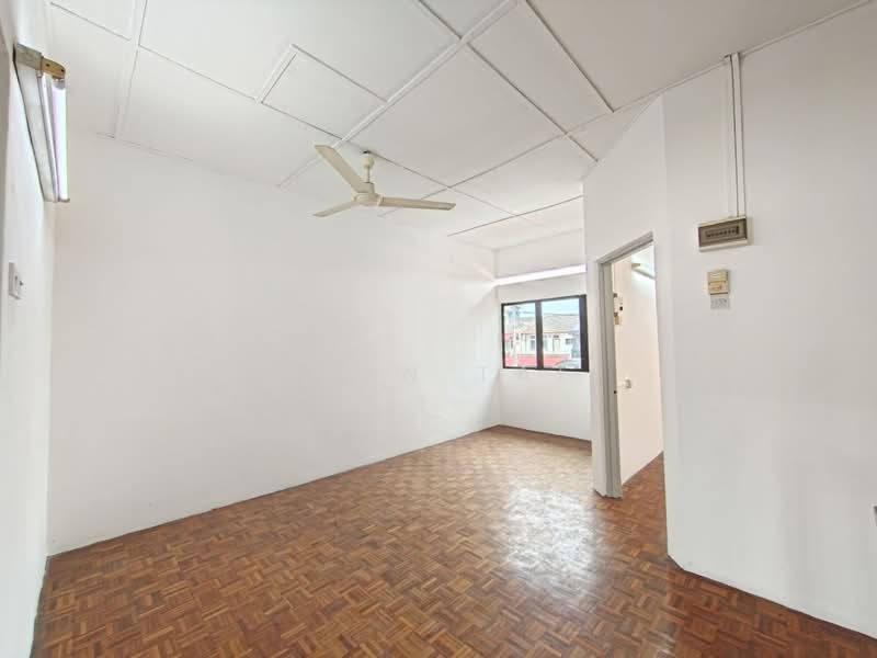 Rumah Teres 2-Tingkat untuk Dijual di Taman Ipoh Timur (Ipoh) - Ivan Tai - PropertyGuru.com.my