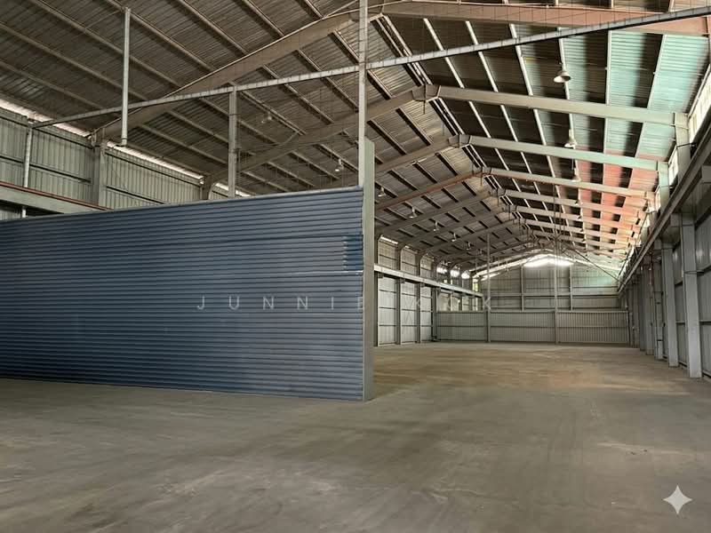 Warehouse for Rent in Kota Kinabalu (Sabah) - Junnie Kok - Interior - PropertyGuru.com.my