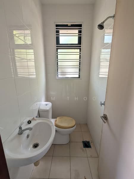 Bungalow House untuk Dijual di Shah Alam (Selangor) - Sam Thoo - Bathroom - PropertyGuru.com.my