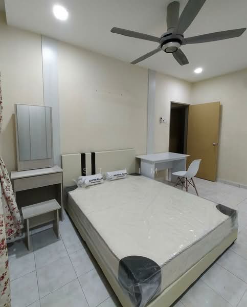 Condominium for Sale at Sunrise Garden Condominium - ST Lim - Bedroom - PropertyGuru.com.my