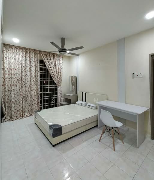 Condominium for Sale at Sunrise Garden Condominium - ST Lim - Bedroom - PropertyGuru.com.my