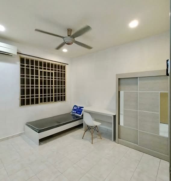 Condominium for Sale at Sunrise Garden Condominium - ST Lim - Bedroom - PropertyGuru.com.my