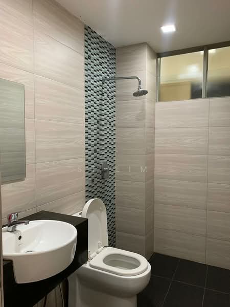 Condominium for Sale at Sunrise Garden Condominium - ST Lim - Bathroom - PropertyGuru.com.my
