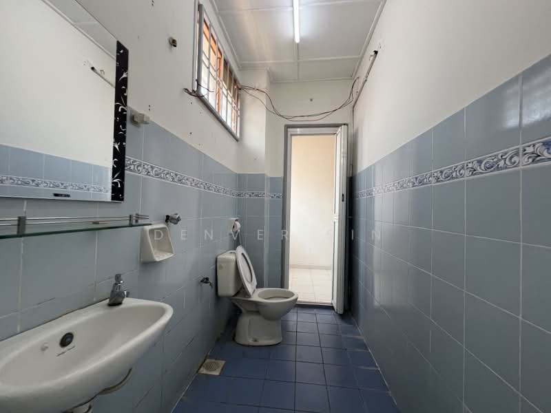 2-storey Terraced House for Sale in Mahkota Cheras (Cheras) - Denver Sin - Bathroom - PropertyGuru.com.my
