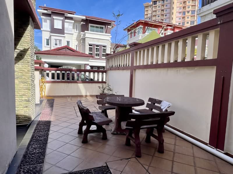 Semi-Detached House for Sale in Batu Caves (Selangor) - Vivien Lee - Exterior - PropertyGuru.com.my