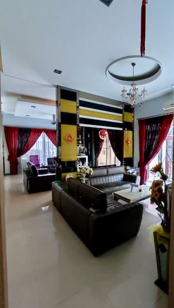 Semi-Detached House for Sale in Batu Caves (Selangor) - Vivien Lee - Living Room - PropertyGuru.com.my
