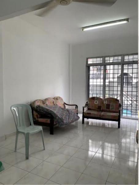 Pangsapuri untuk Disewa di Taman Megah Ria - Joseph Goh - Living Room - PropertyGuru.com.my