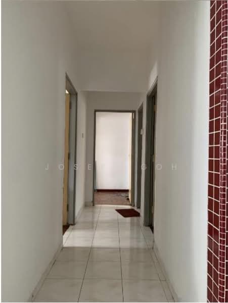 Pangsapuri untuk Disewa di Taman Megah Ria - Joseph Goh - Corridor - PropertyGuru.com.my