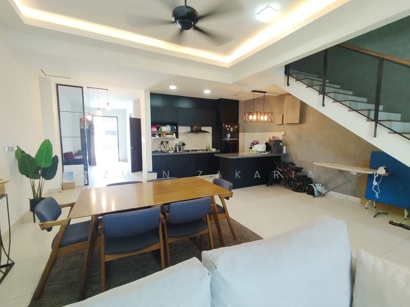 2-storey Terraced House for Sale in Elmina (Shah Alam) - AZMAN ZAKARIA - Kitchen - PropertyGuru.com.my