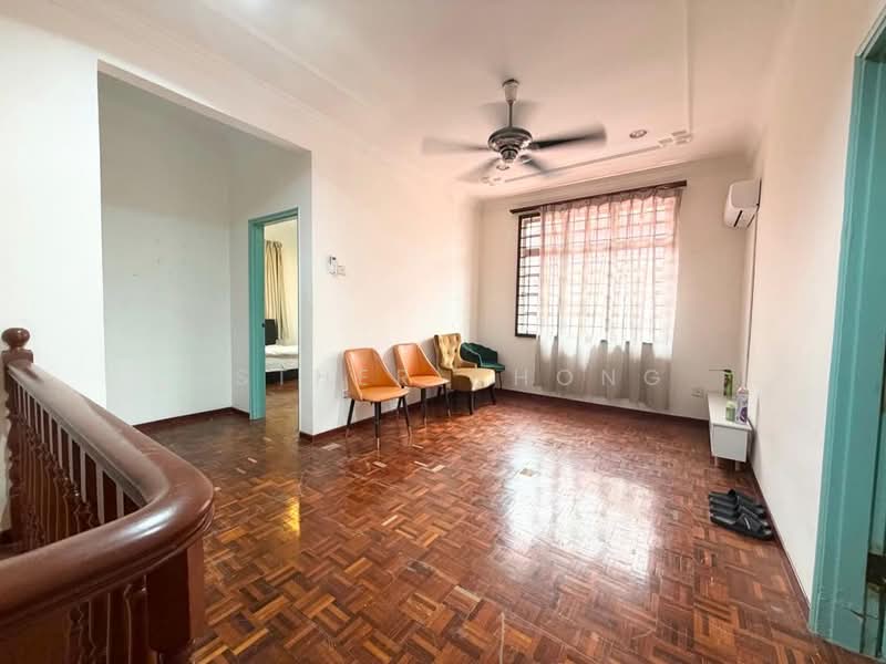 Rumah Berkembar untuk Disewa di Taman Perling (Perling) - Esther Chong - Living Room - PropertyGuru.com.my
