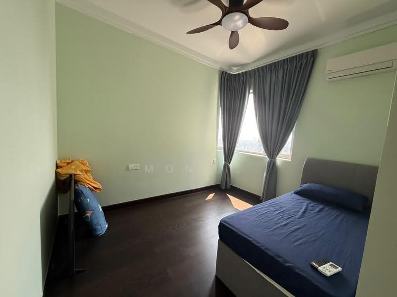Kondominium untuk Dijual di R&F Princess Cove Phase 2-Seine Region - Mona . - Bedroom - PropertyGuru.com.my