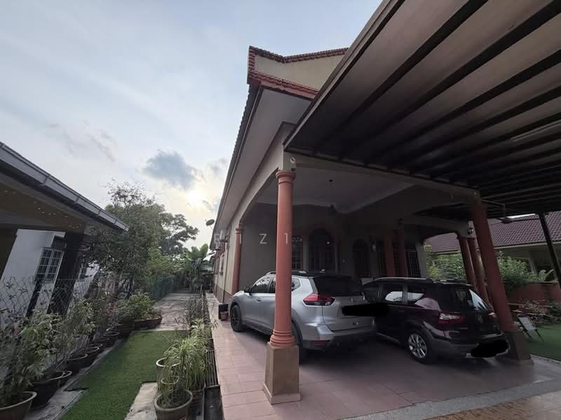 Bungalow House for Sale in Kuala Nerus (Terengganu) - RIZ1 . - Exterior - PropertyGuru.com.my