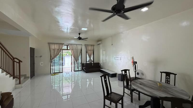 Rumah Teres 2-Tingkat untuk Disewa di Bandar Dato Onn (Tebrau) - Christina Ang - Living Room - PropertyGuru.com.my