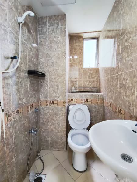 Kondominium untuk Disewa di Kepong Sentral Condominium - Frankie Ong - Bathroom - PropertyGuru.com.my