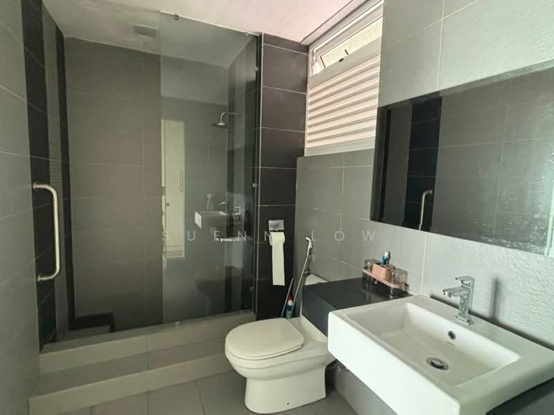 Kediaman Servis untuk Disewa di Tropez Residences - Suenn Low - Bathroom - PropertyGuru.com.my