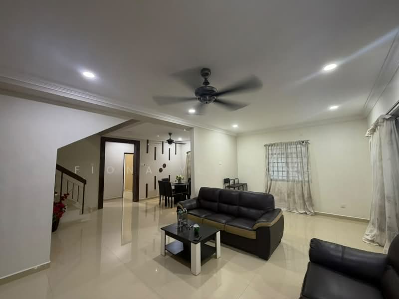 2-storey Terraced House for Rent in Bandar Putra (Kulai) - Fiona Yee Rong - Living Room - PropertyGuru.com.my