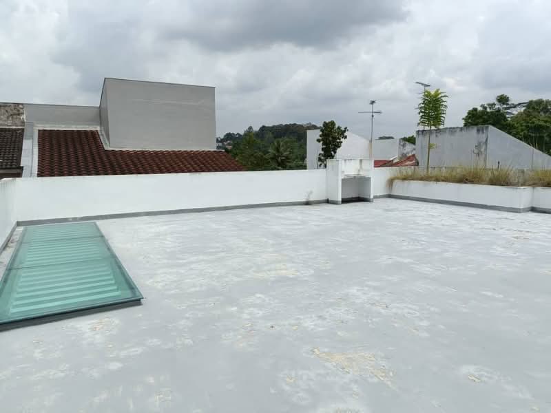Semi-Detached House for Sale in Taman Nong Chik (Johor Bahru) - Anson Chong - Roof - PropertyGuru.com.my