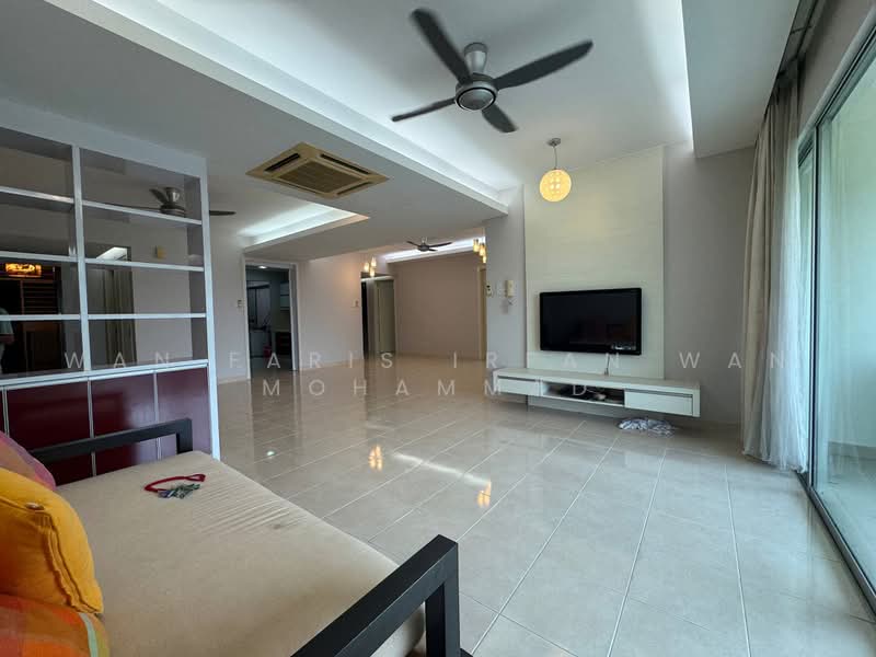 Kondominium untuk Dijual di Riana Green East - Wan Faris Irfan Wan Mohammad - Living Room - PropertyGuru.com.my