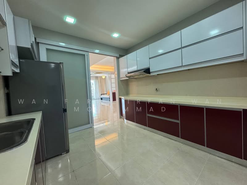 Kondominium untuk Dijual di Riana Green East - Wan Faris Irfan Wan Mohammad - Kitchen - PropertyGuru.com.my
