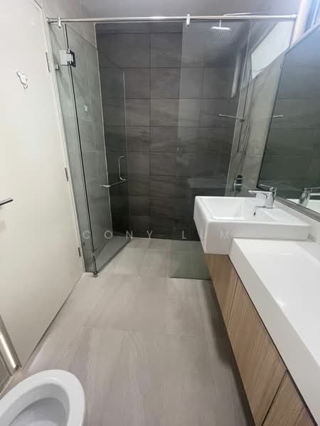 Kediaman Servis untuk Disewa di Third Avenue - Cony Lum - Bathroom - PropertyGuru.com.my