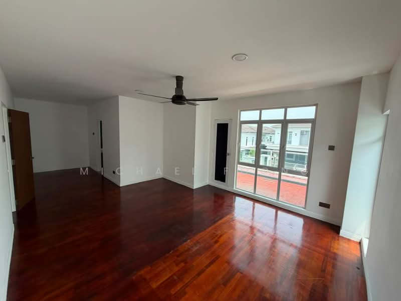 Bungalow House untuk Dijual di Amverton Hills (Sungai Buloh) - Michael Foong - Living Room - PropertyGuru.com.my